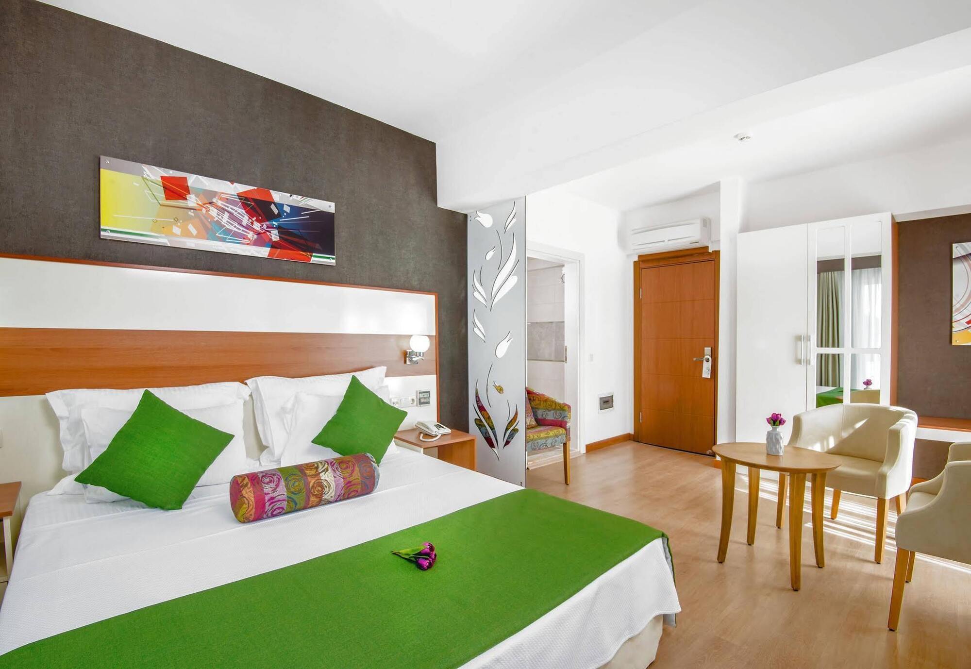 Ege Tulip Cesme 호텔 외부 사진